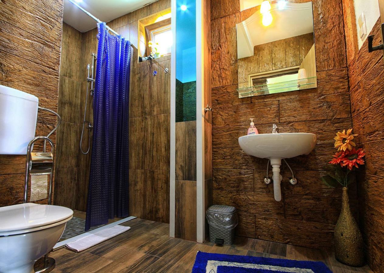 Guest House Buncic Rooms & Apartments Slunj Exterior photo